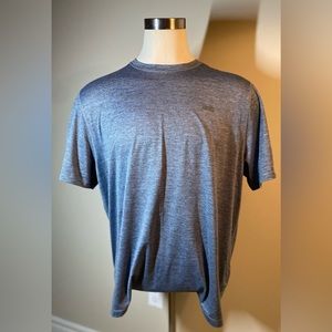 American Eagle - Reflective Logo Athletic T-Shirt - XXL